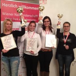Wiener Meisterschaft: újabb négy Crystal Nails érem a „szomszédból”